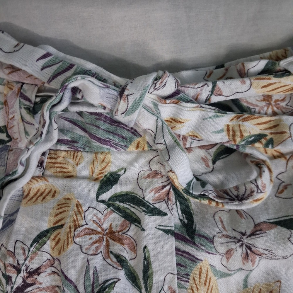 C&C California Tropical‎ Floral Linen Blend Shorts High Waist Tie Belt White 10 - Picture 3 of 12